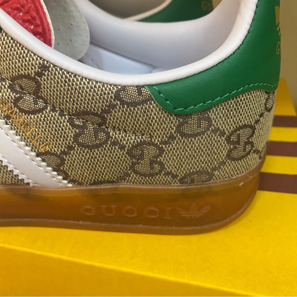 Gucci x Adidas Sneakers with Logo Pattern - Picture 2 of 5